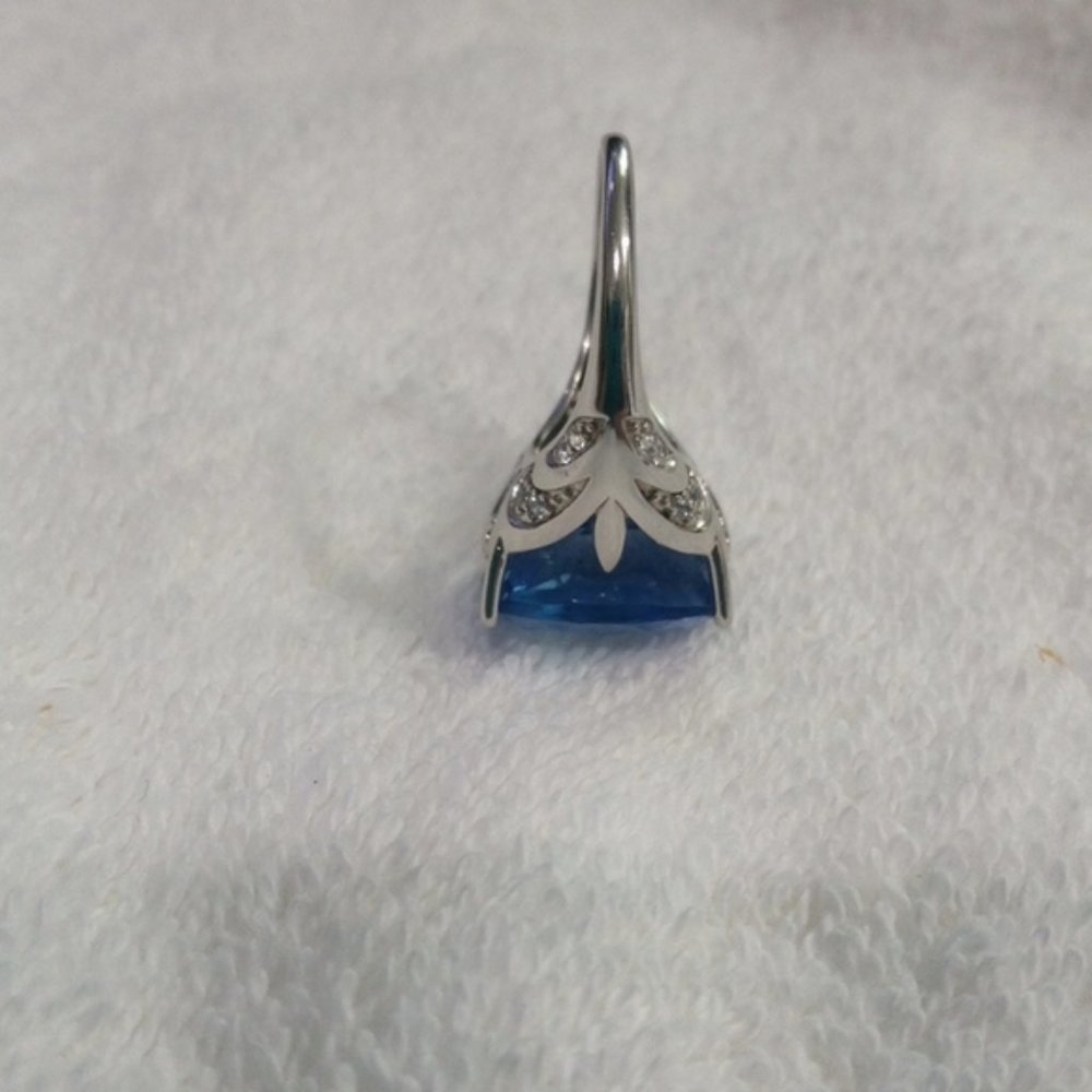 Sterling Silver CZ setting Large Light Blue Stone Ring Fancy Size 9 Cocktail - Picture 5 of 12
